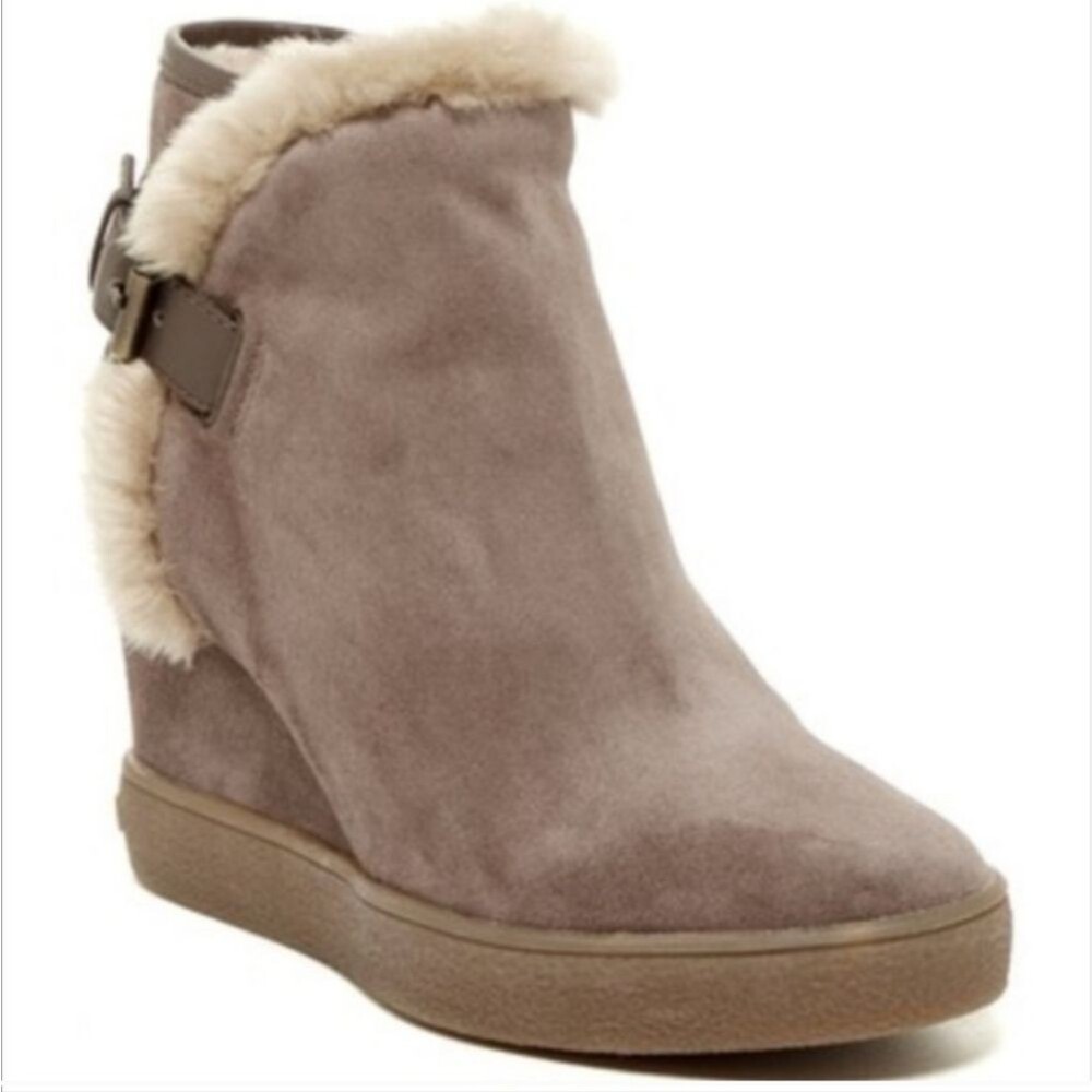 Aquatalia Cameron Waterproof Suede Shearling Wedge Bootie Size 8.5 Taupe